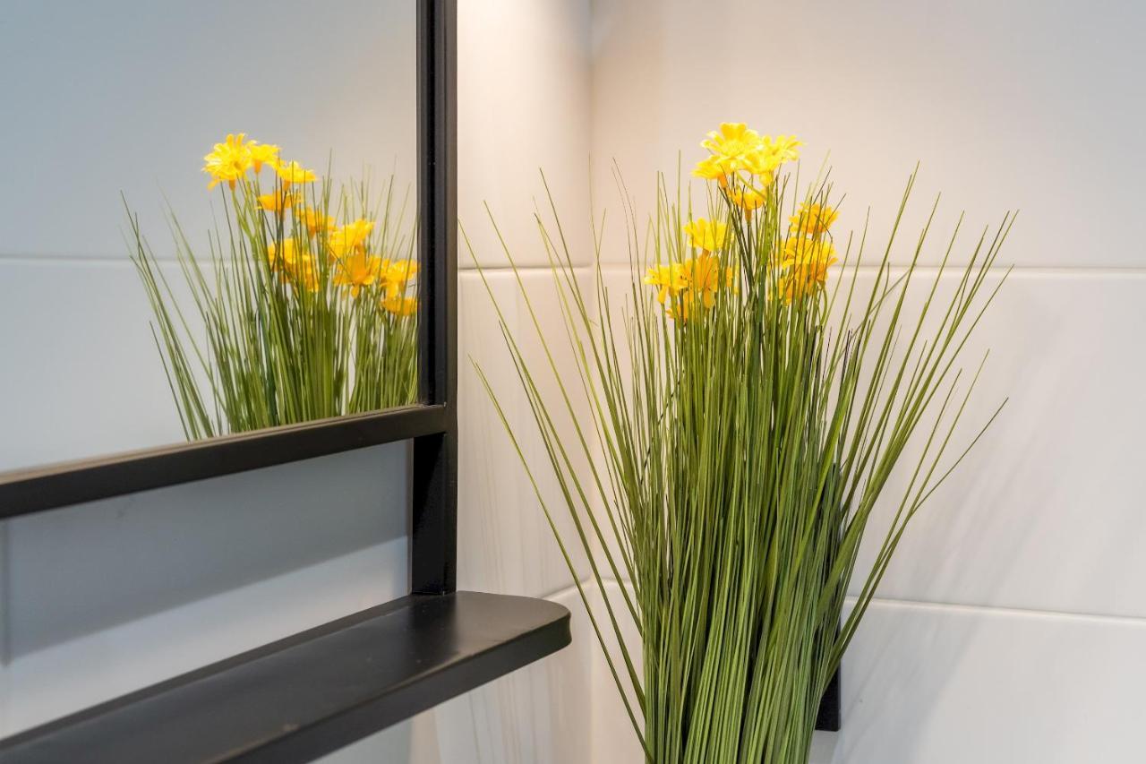 Wide And Modern -1Bd 1,5 Bth- Malasana Madrid Luaran gambar