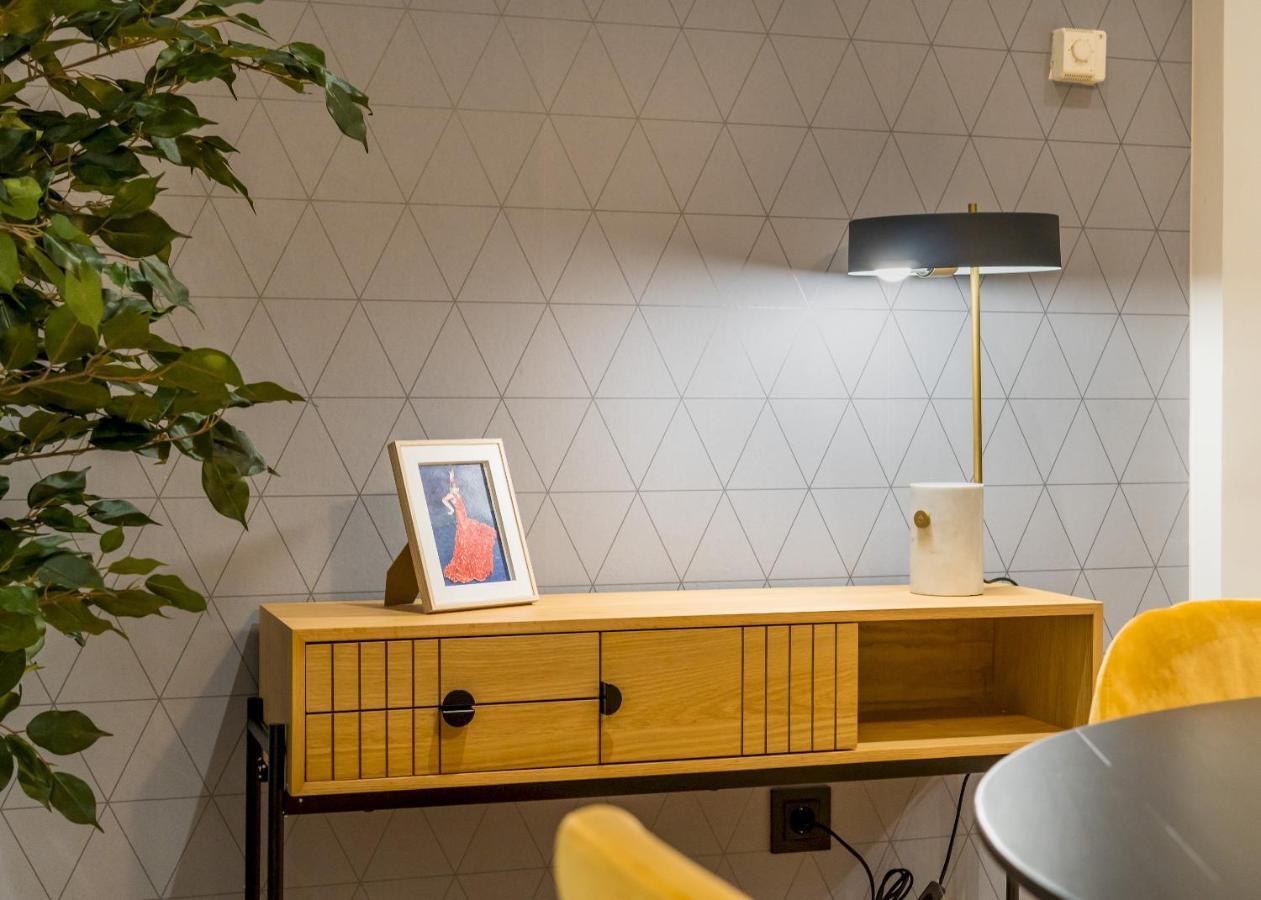 Wide And Modern -1Bd 1,5 Bth- Malasana Madrid Luaran gambar